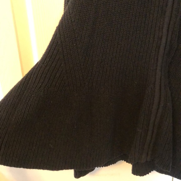 Black flare waist zip sweater - Picture 2 of 2